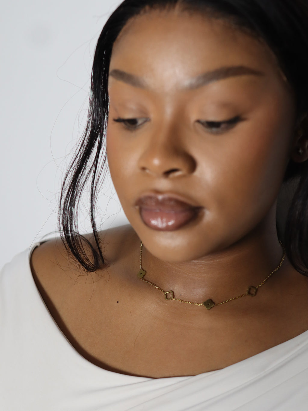 BAHATI - Hollow 4 Leaf Clover Necklace